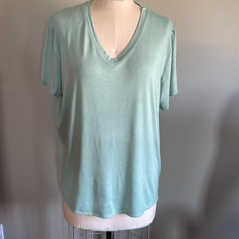 NWT GAP XXL women short sleeve tee